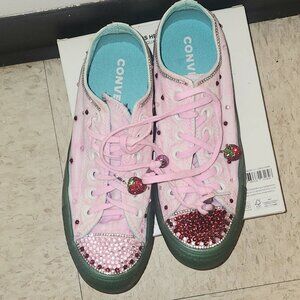 Custom strawberey shortcake Converse All Star women's shoes size 7
